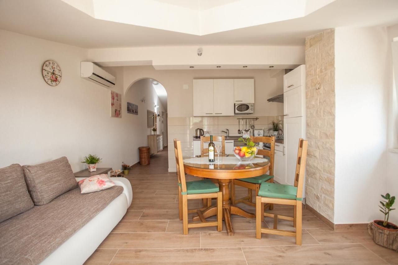 Apartment Zeljana 슬라티네 외부 사진