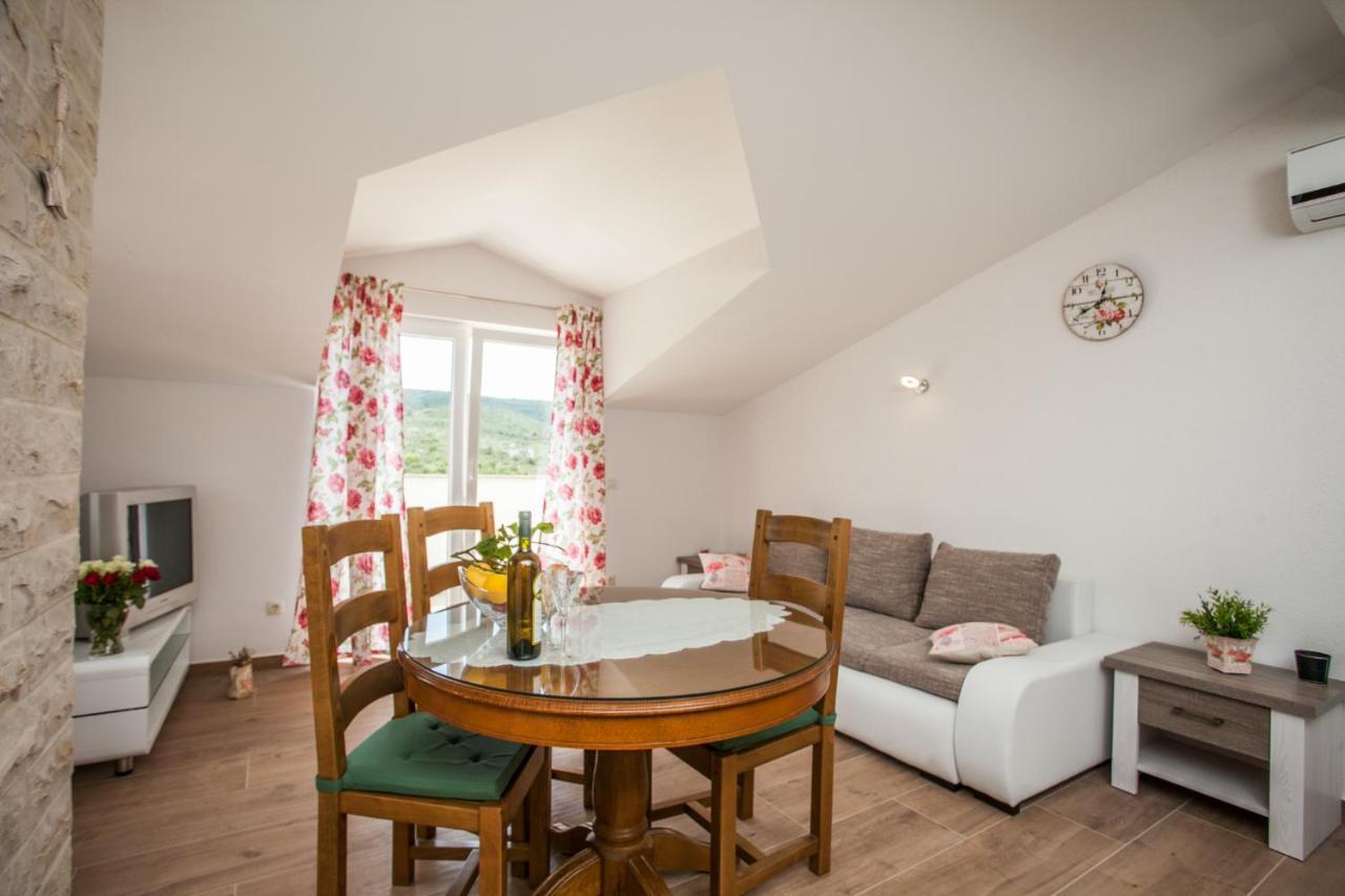 Apartment Zeljana 슬라티네 외부 사진